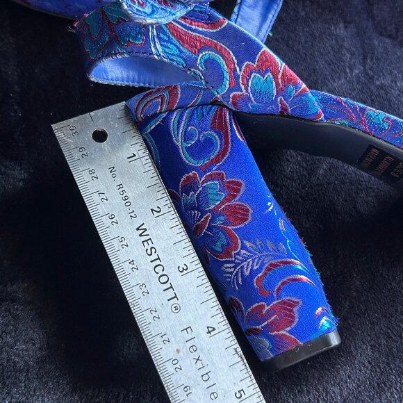 High Heel Platform Sandals SZ 8 Blue floral satin, 4.7" Heels - Picture 8 of 12